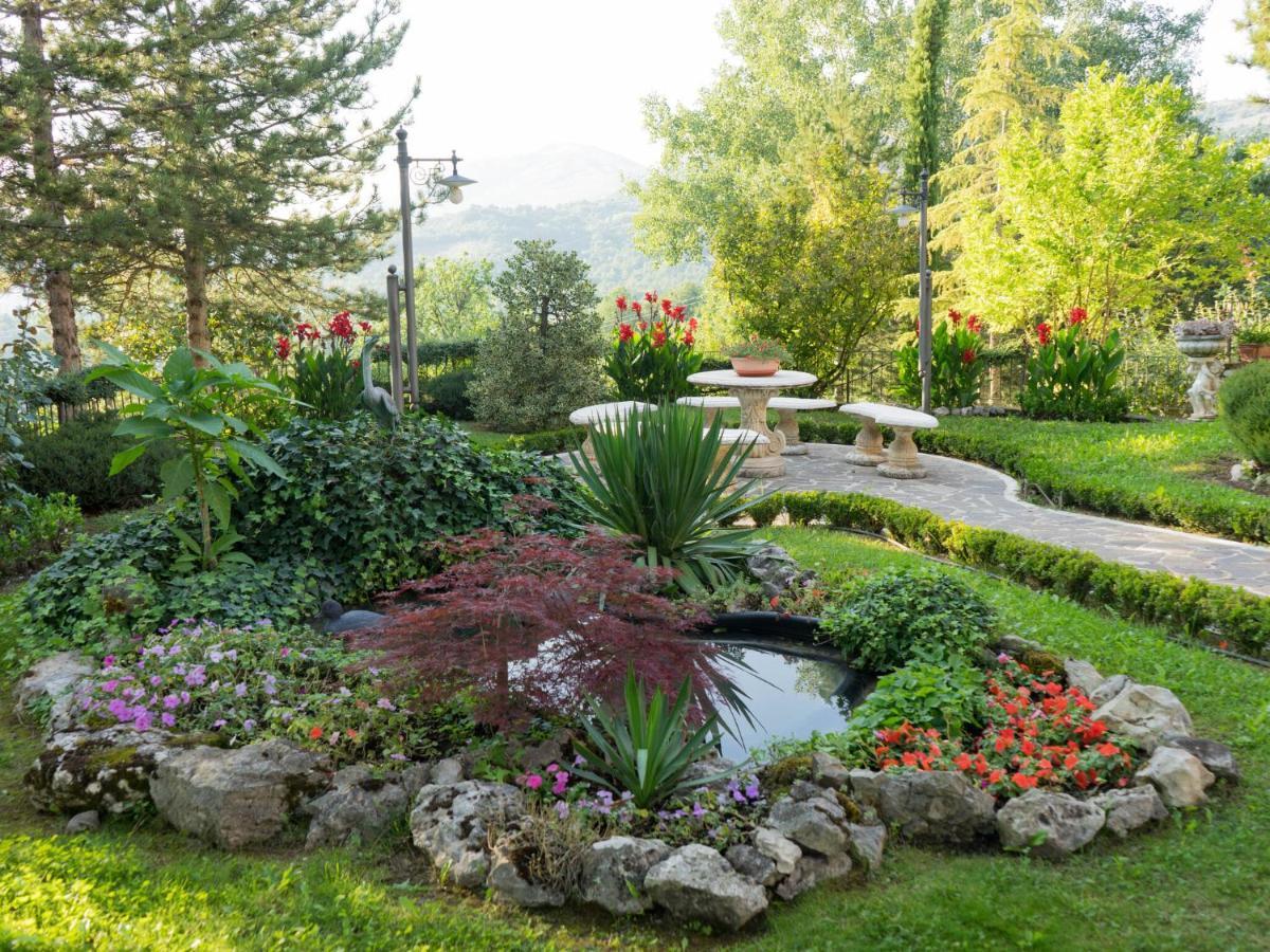 Fascinating Apartment in Tagliacozzo with Garden Esterno foto