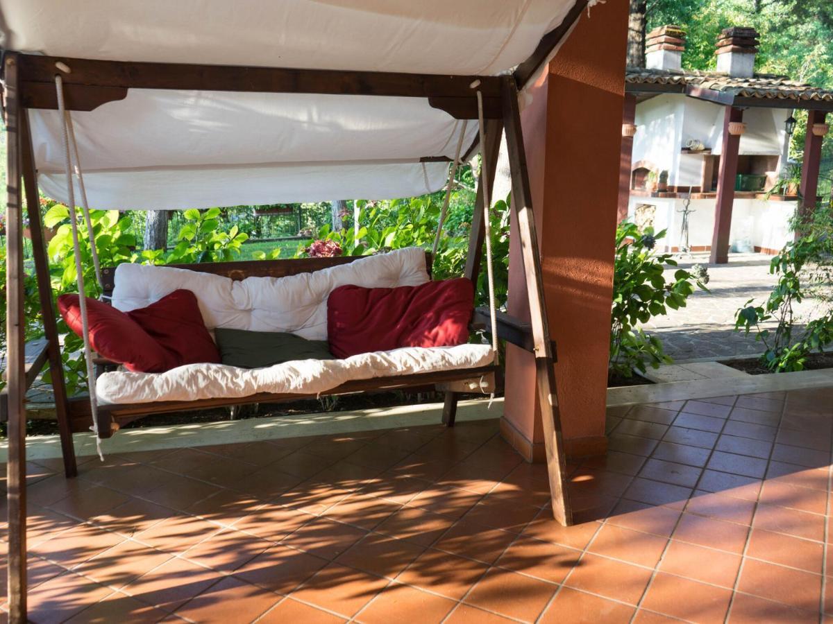 Fascinating Apartment in Tagliacozzo with Garden Esterno foto