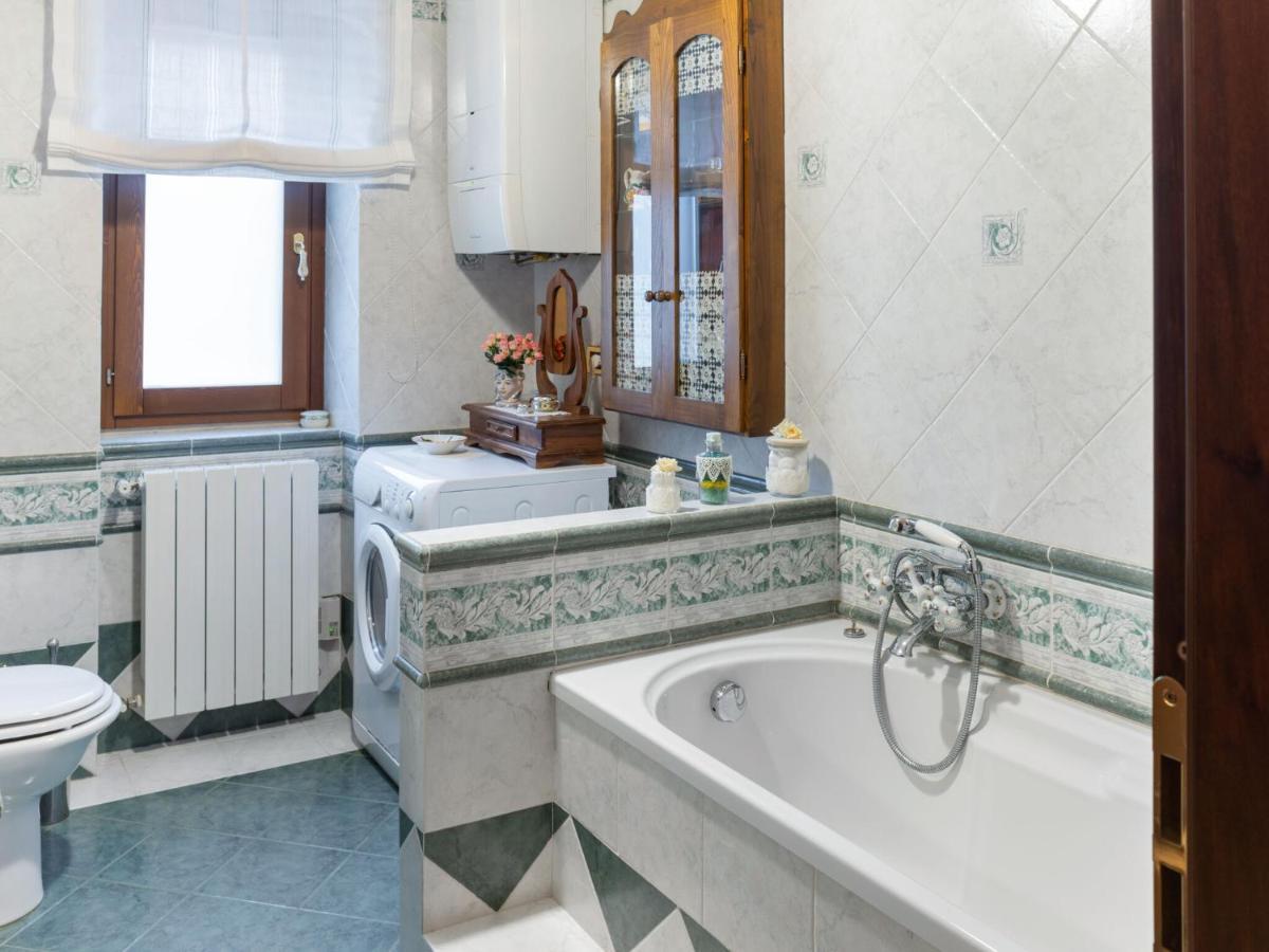 Fascinating Apartment in Tagliacozzo with Garden Esterno foto